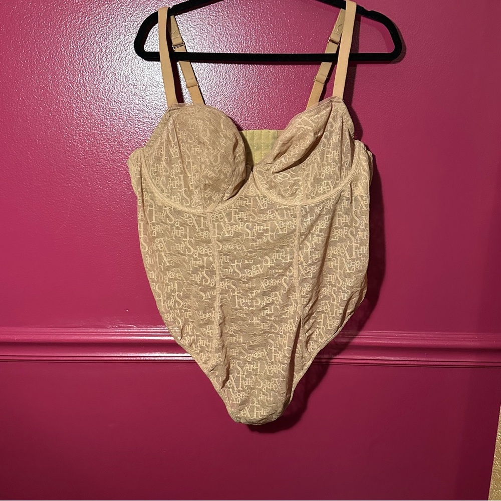 Savage Fenty Signature Script Underwire Teddy - Picture 2 of 6